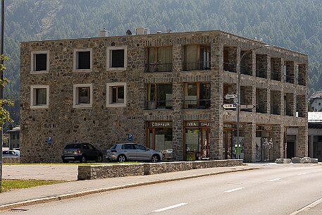 Maloja null