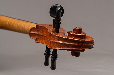 Violoncello von Noëlle Baechler Port null