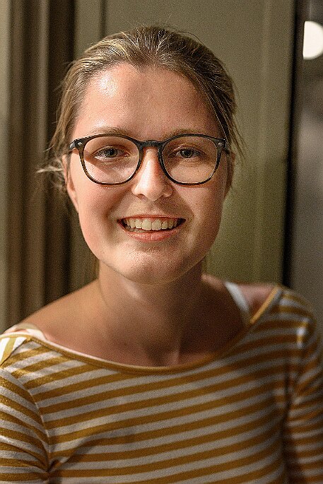 Noémi null