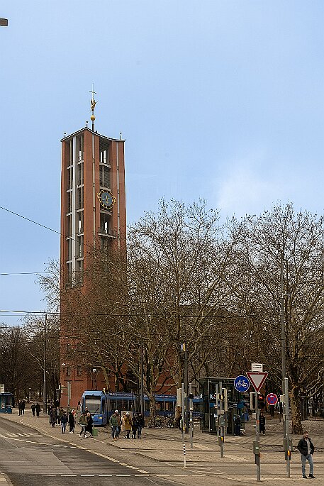 München null