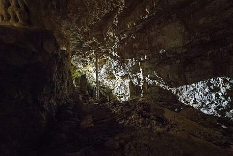 Die Grotten von Réclère im Jura null