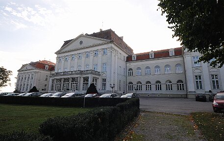 Schloss Herberge Wien null
