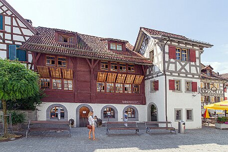 Arbon null